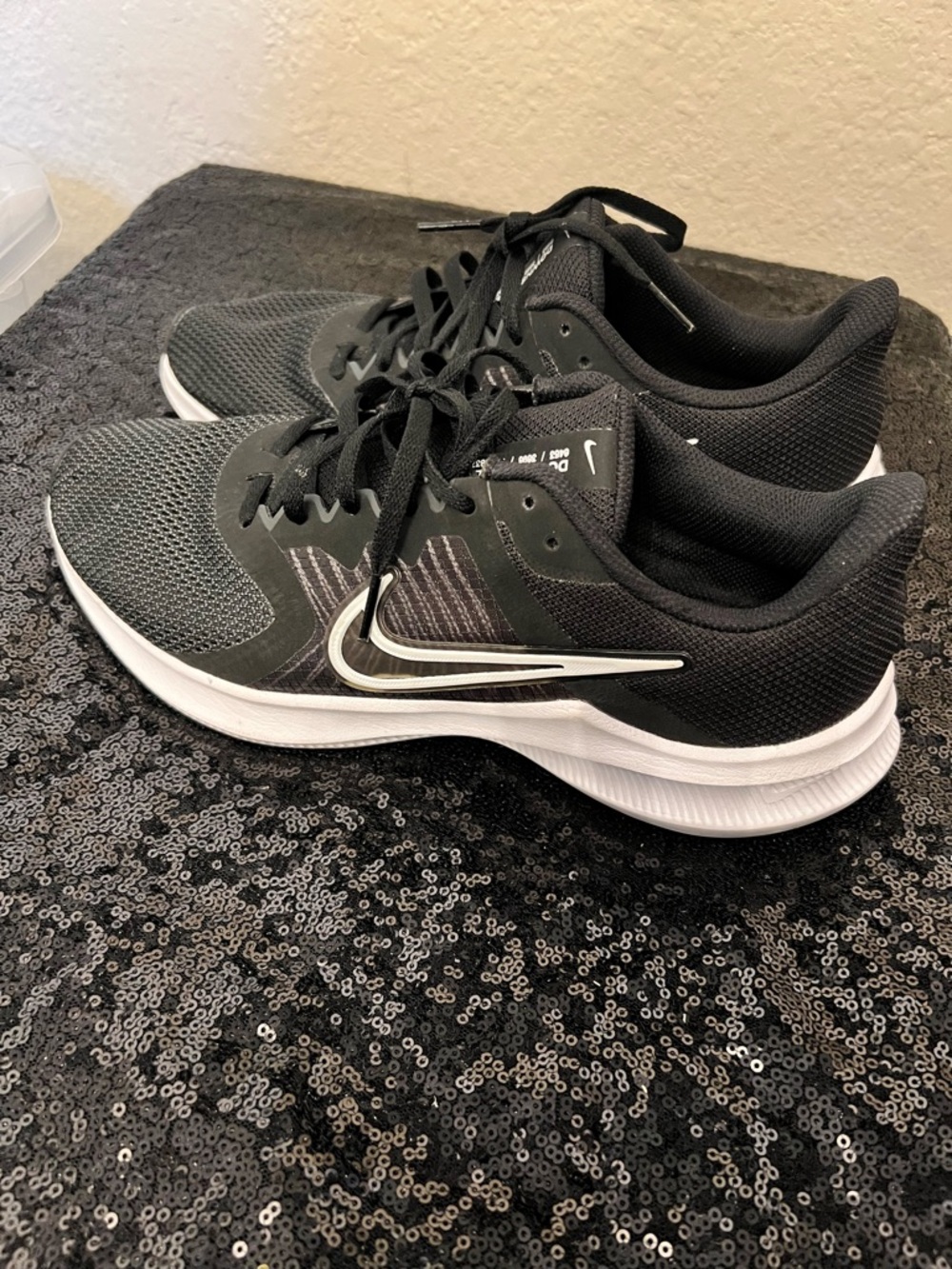 Nike Down Shifter Black & White Athletic Tennis Shoes - Picture 2 of 7